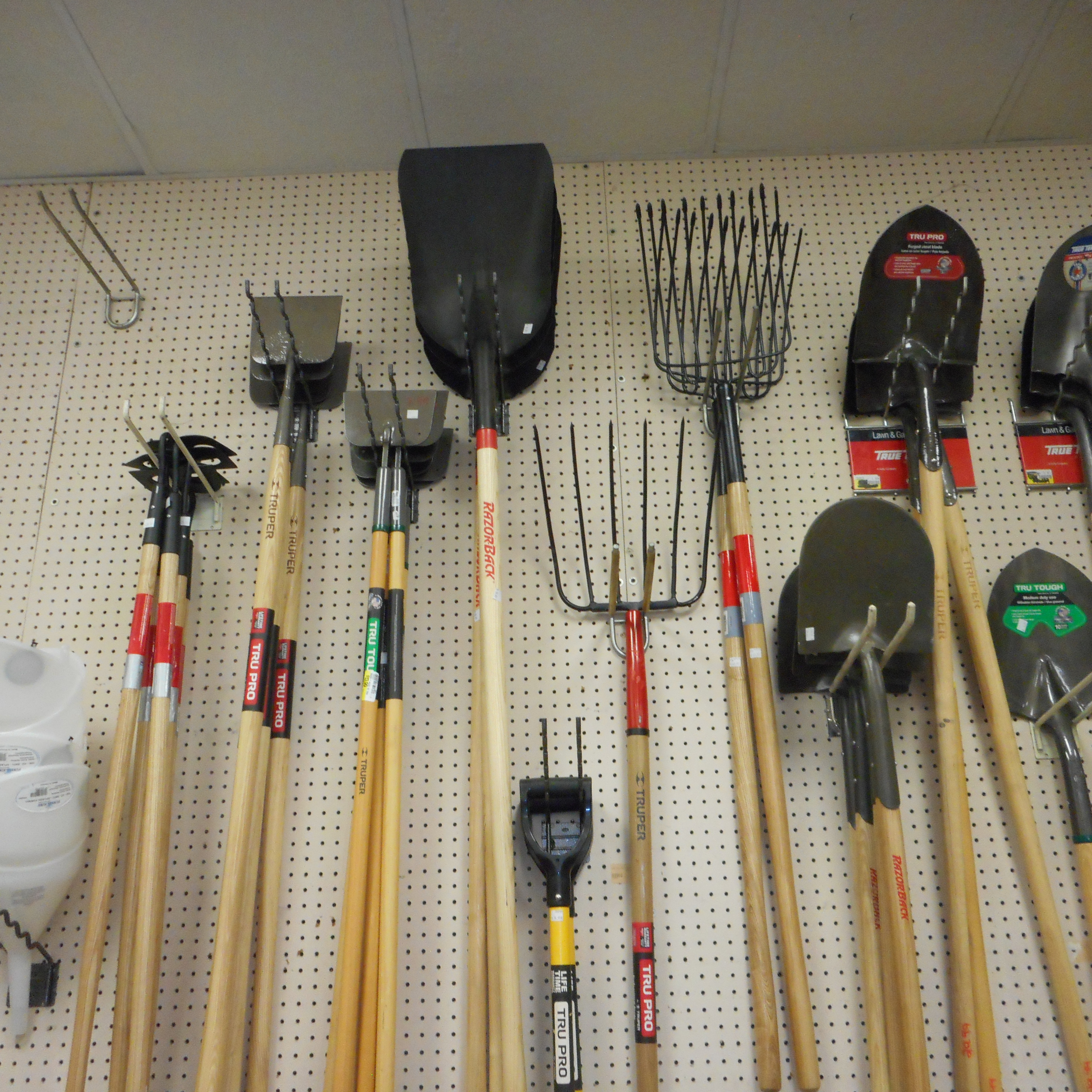 Round Square Shovel Rake Broom by Redhed New Gardening Tool Set Kit 32 Combo 